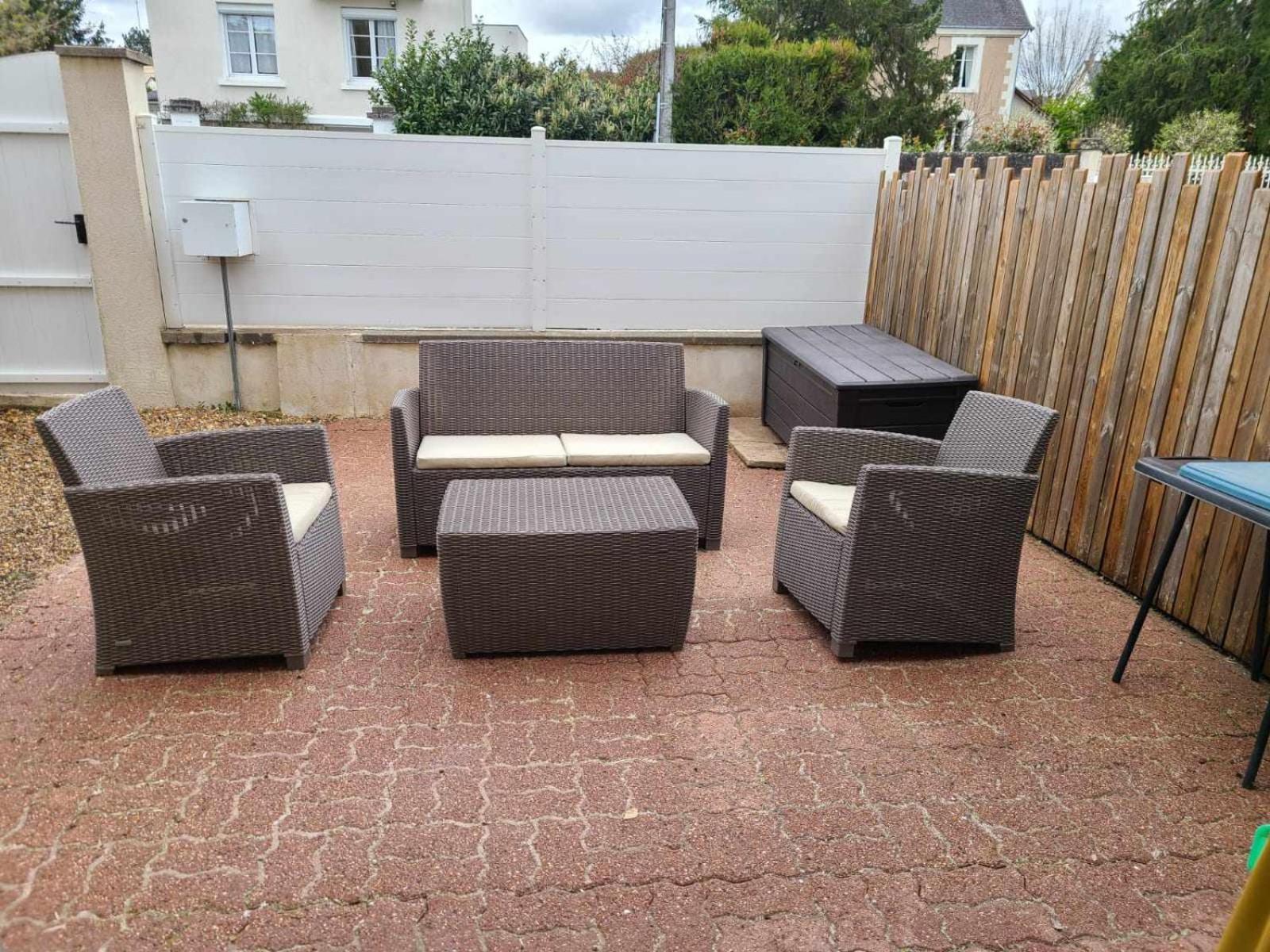 Logement Amboise Centre Avec Terrasse Privee Exterior photo