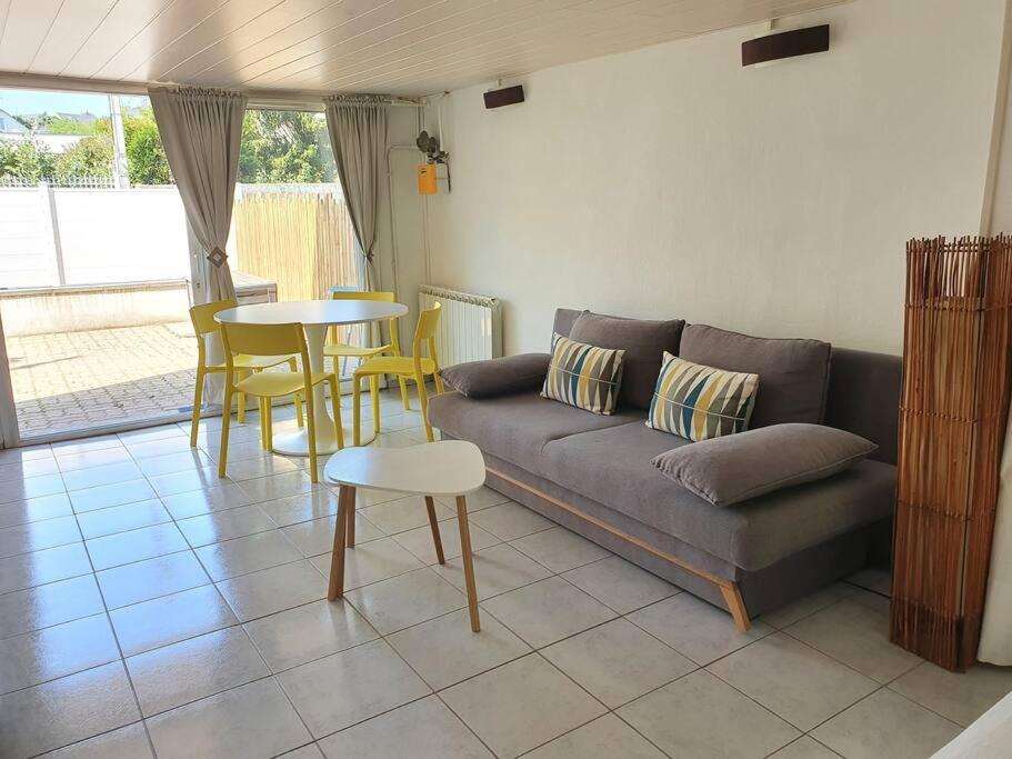 Logement Amboise Centre Avec Terrasse Privee Exterior photo